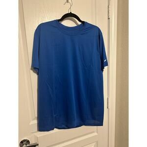 NWT men’s Nike dri fit activewear top - royal blue
